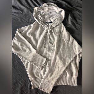 Cyrus Hooded Pullover